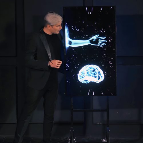 stage magician miami david frost on corporate stage